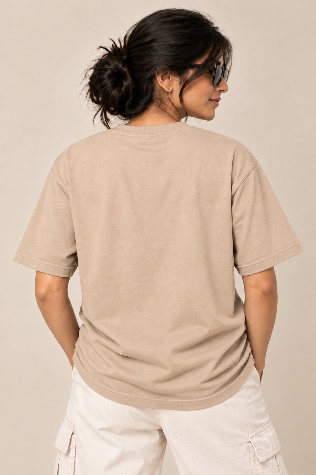 The Festive Trio Female Back - Color: Peach